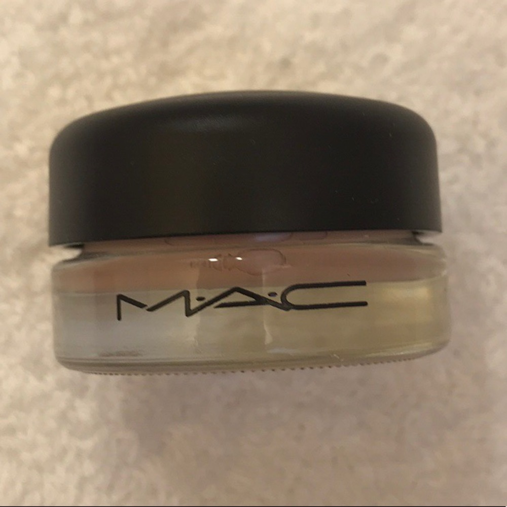 MAC PROLONGWEAR PAINT POT - EYECOLOR